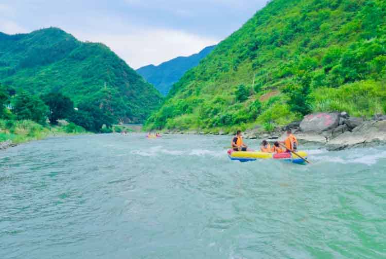 桐梓铜鼓滩漂流
