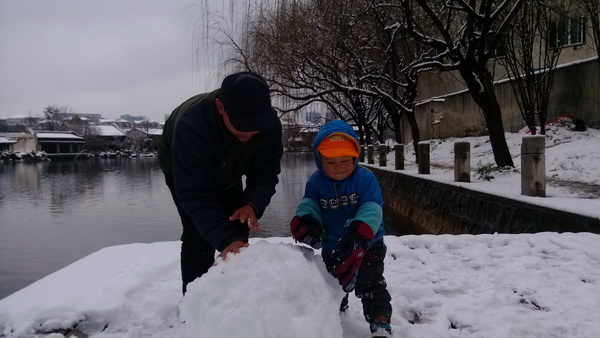 2月18日贵阳下大雪了
